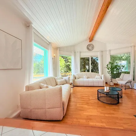 Villa Sublime Avec Piscine - Proche Geneve